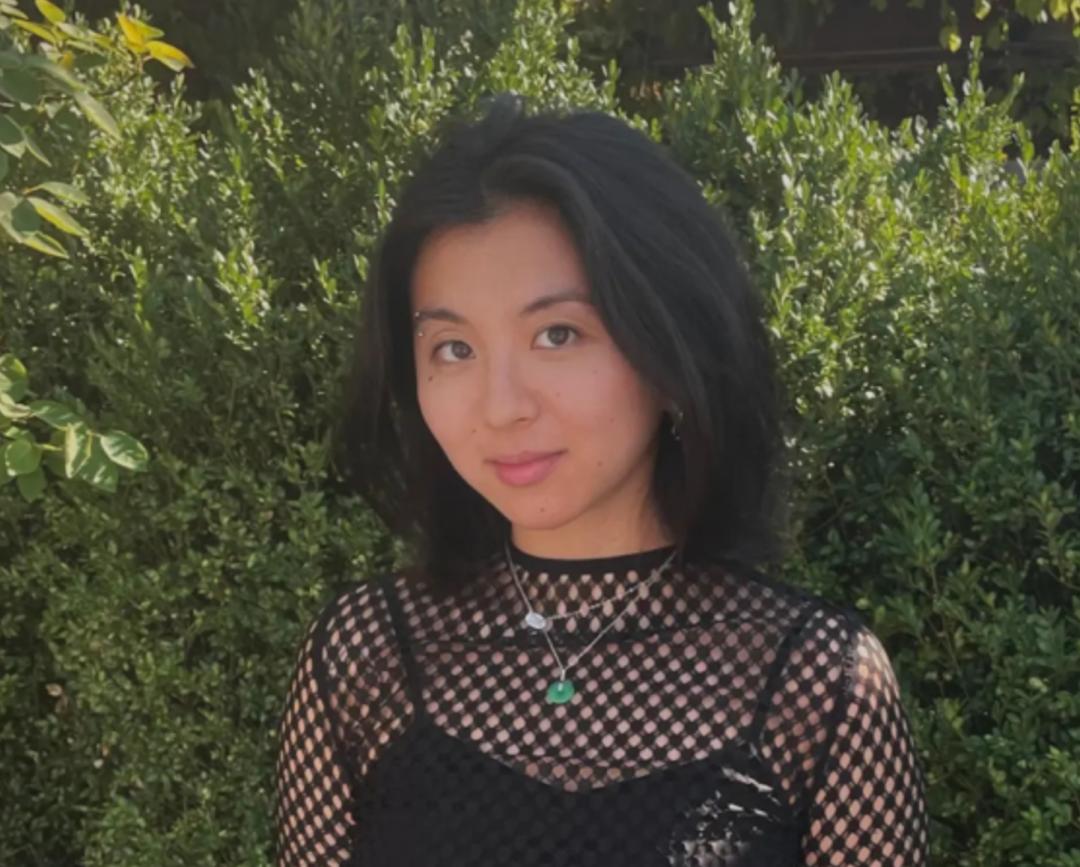 看出一身冷汗的血腥故事,当一个女孩决定不当人了.