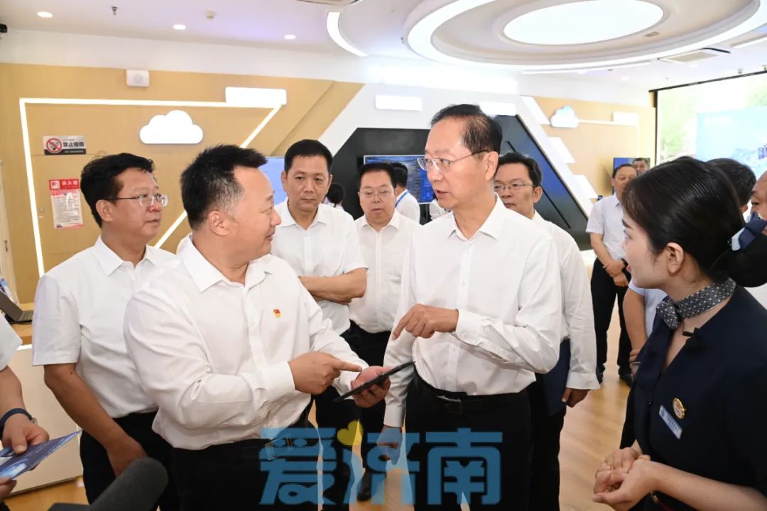 韩金峰到市中区调研济南移动公司