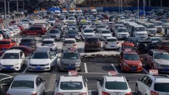 我在市場(chǎng)賣(mài)不動(dòng)二手電車(chē)