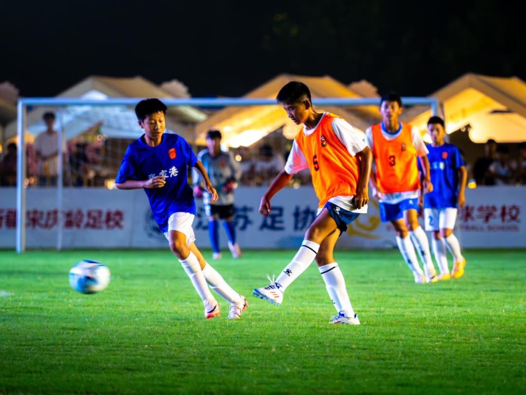 至今已成功举办二十四届,为普及和推动中国青少年足球运动,为中国足球