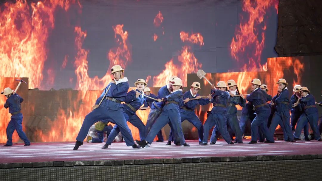 【主旋律音乐情景剧】光辉岁月,铸就永恒精神篇章