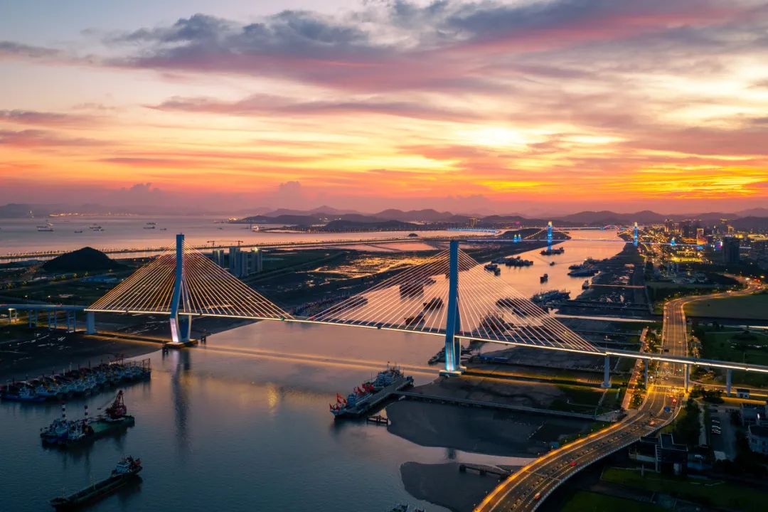 舟山绝美晚霞,city不city呀