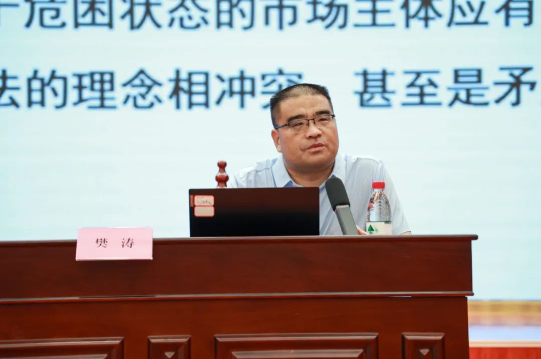 漯河市中级人民法院专职审判委员会委员刘继伟,民二庭庭长邢芳,副庭长