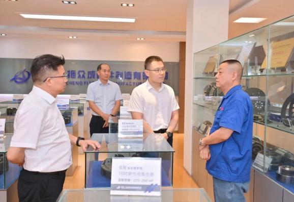 王智一行先后到洛阳九亿重工集团有限公司,河南思特迪流体科技有限