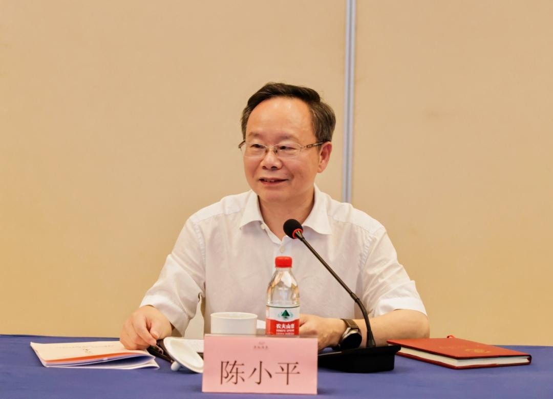 陈小平赴嘉兴走访调研民建会员企业参加省民建企业家协会三届七次会议