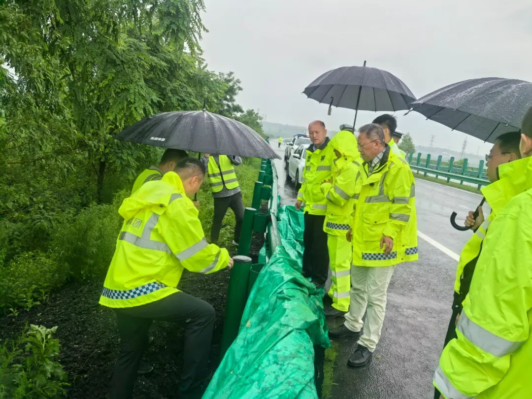 吉林高速公安梅河口分局积极开展夏季交通安全突出风险专项整治行动