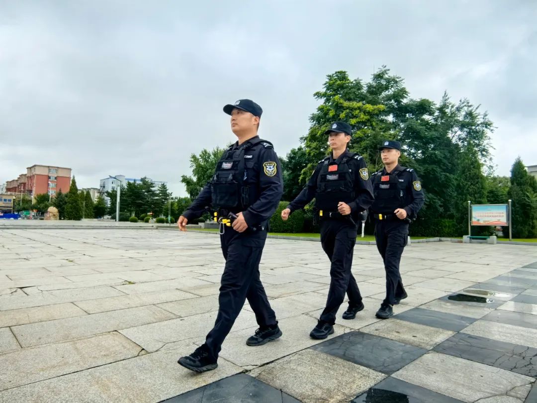 伊春市公安局特警图片