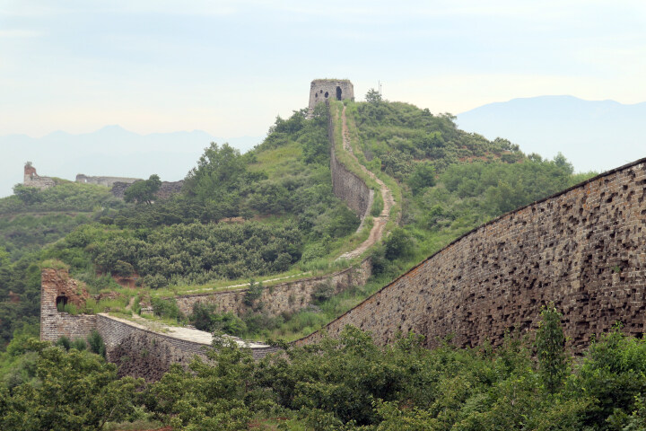 罗汉洞长城:古墙焕颜期盛景