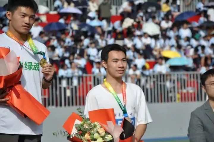 编 辑 | 白国宁校 对 | 孟 月校 审 | 王梓萌