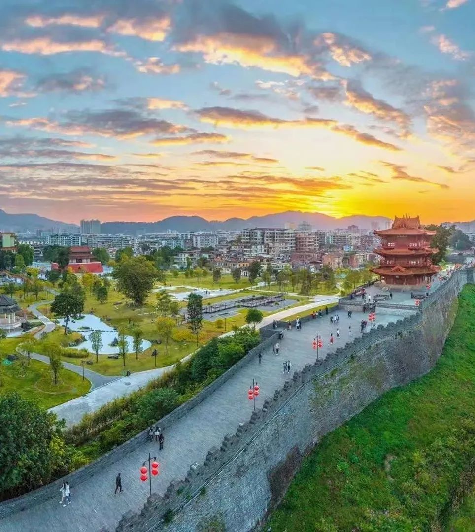 来肇庆，不止游山玩水！