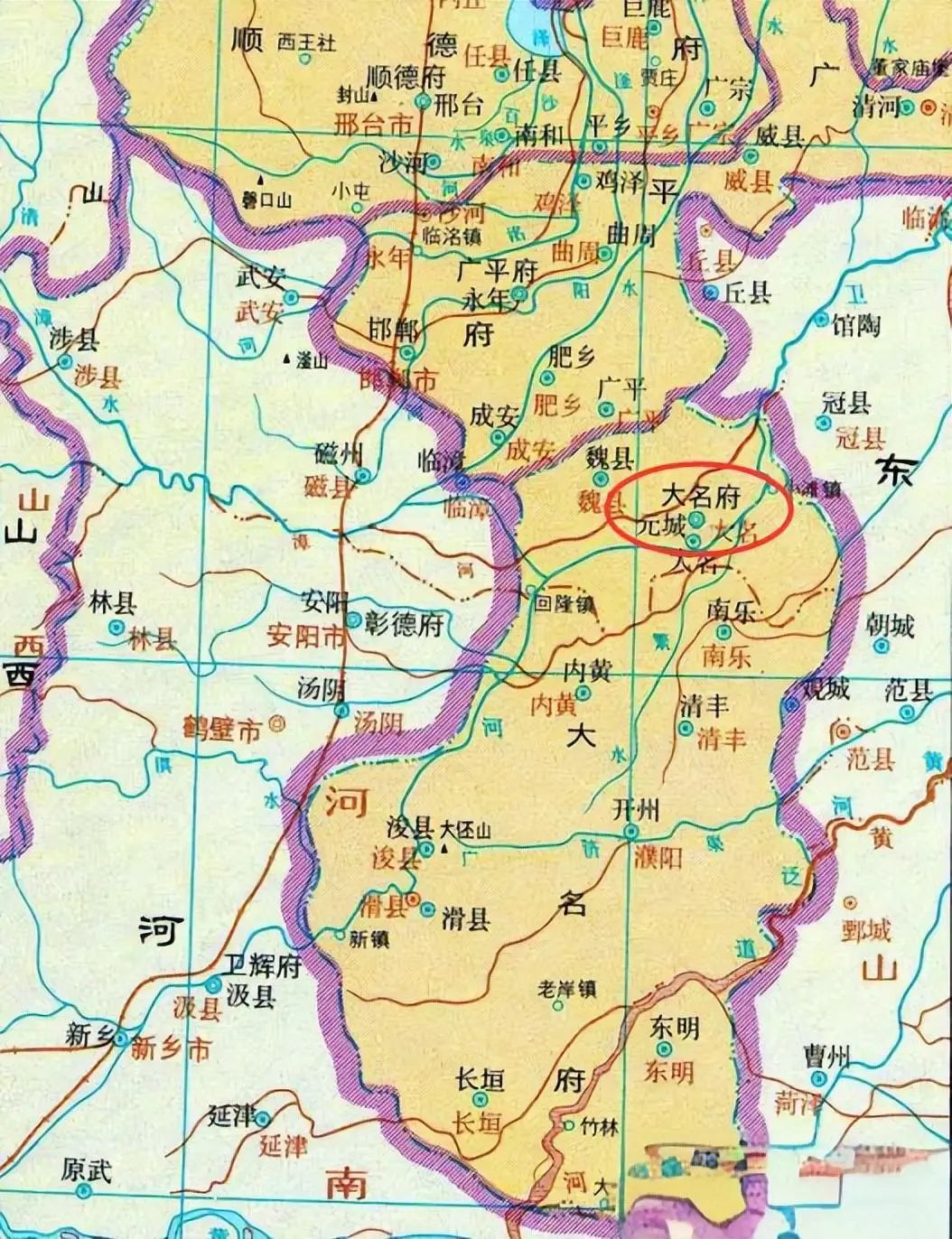 其遗址分布在大名县城东北1至8公里处,包括大街,鱼营(原御营),双台等