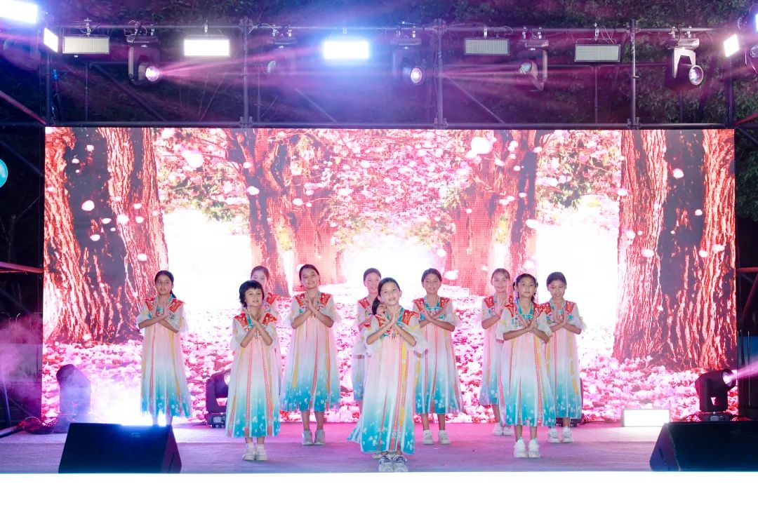 贾玲小品背景音乐抖音_2021年贾玲小品纯音乐插曲_贾玲小品里的纯音乐