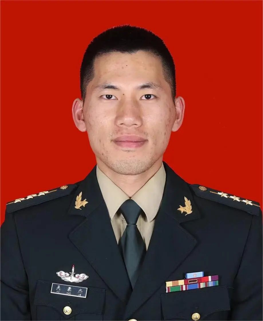 南马镇王琦南马镇张鹏程南马镇赵兼健南马镇钟星星南马镇卜映雪巍山