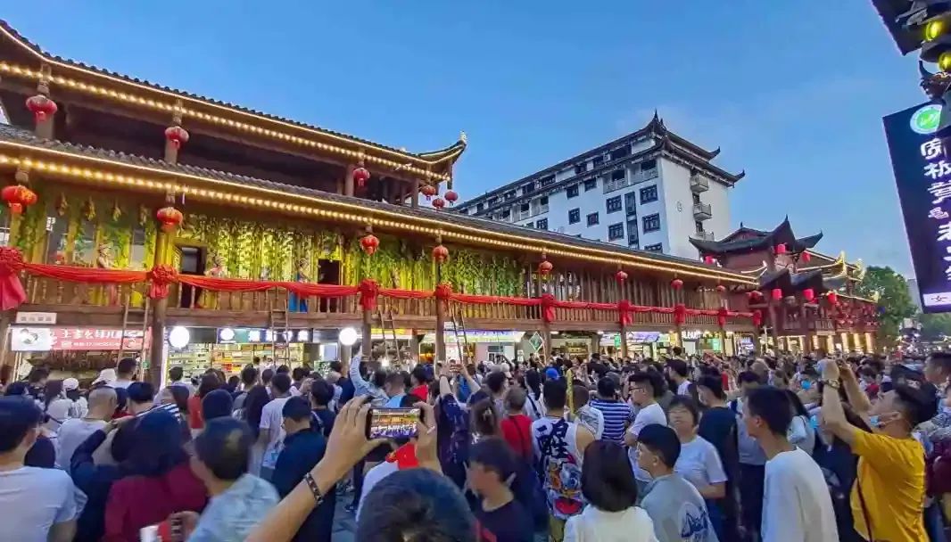 东方情人节 恩施女儿会精彩都在这,七天七夜嗨不停!