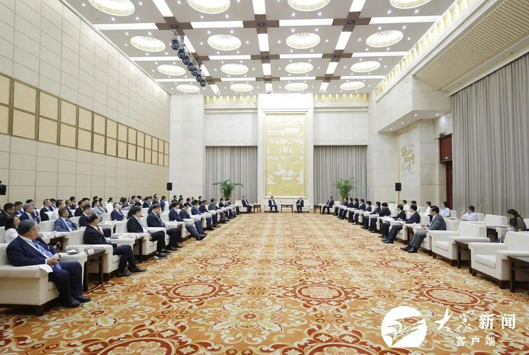 林武会见香港企业家、教授参访团_澎湃号·政务_澎湃新闻-The Paper