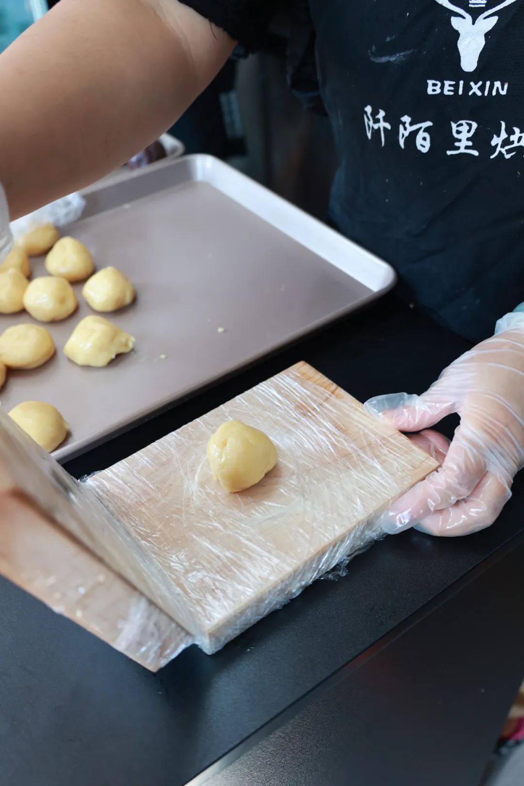 家庭做月饼的简单方法图片