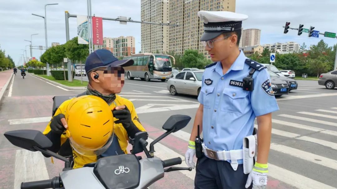 中秋我在岗丨大庆交警全警参战 守护中秋团圆路