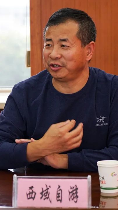 【网信动态】张北县召开自媒体座谈暨网络正能量传播