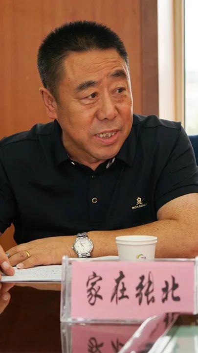 【网信动态】张北县召开自媒体座谈暨网络正能量传播