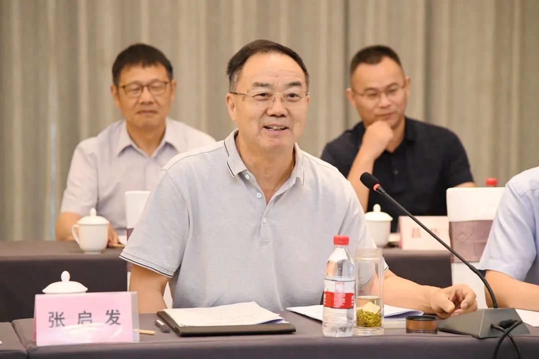 丰收时节,他们在忙什么?