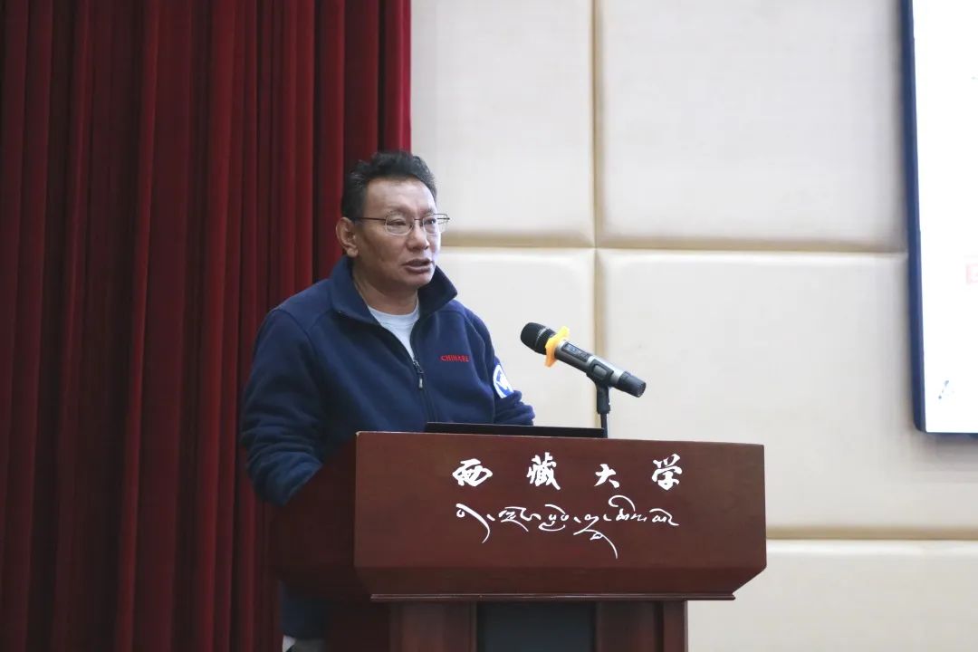 中国第32次南极考察队员,西藏自治区人民医院急诊科主任洛桑次仁讲述