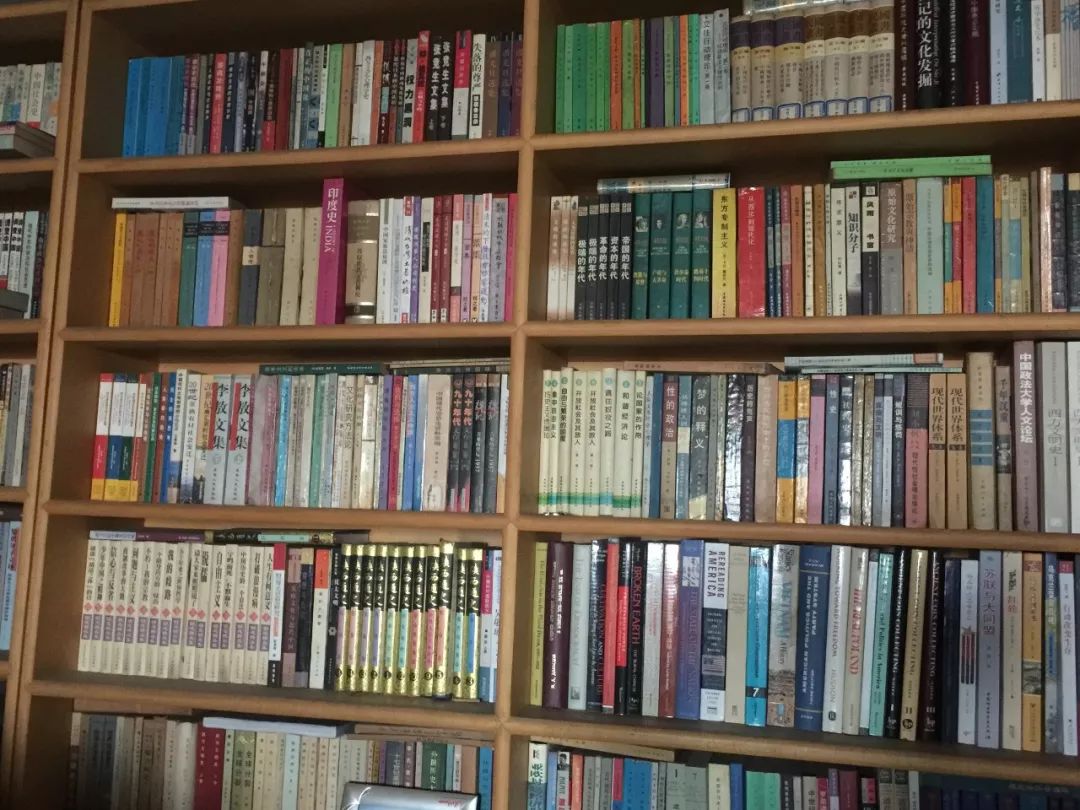 走进秦晖金雁的书房读书痴书藏书史