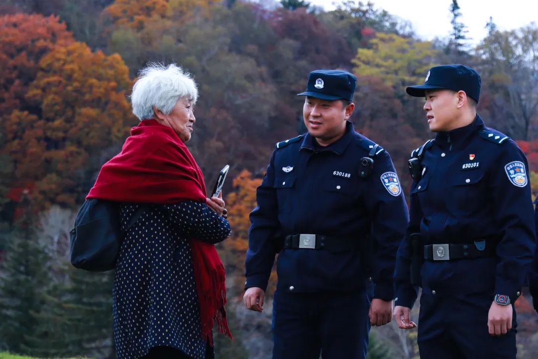 重庆王雪峰公安局图片