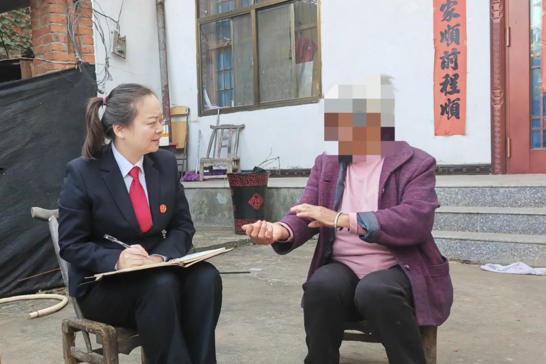 适老服务暖重阳丨暖心回访赡养案 依法守护“夕阳红”_澎湃号·政务_澎湃新闻-The Paper