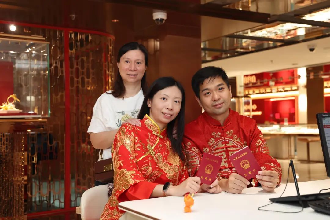 遇见你,豫见喜事,黄浦区"凤祥喜事"结婚登记分中心正式启用