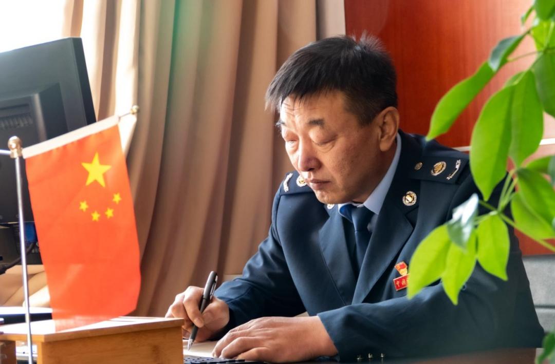 榜样力量|刘培文:带领村民奔向幸福路的“第一书记”_澎湃号·政务_澎湃新闻-The Paper