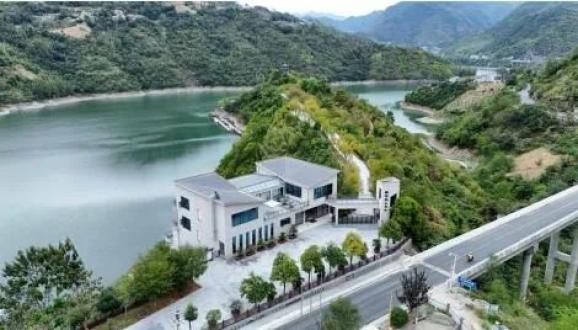 不远万里，只因有你~全球旅行商走进房县西关印象