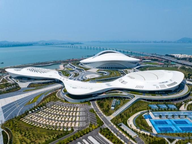 一场两馆翔安新城片区分指挥部综合组组长马云杰表示:翔安大桥建成