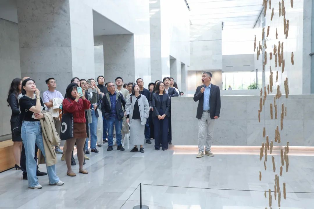 “邂逅:刘建华个展”在苏州吴文化博物馆开幕