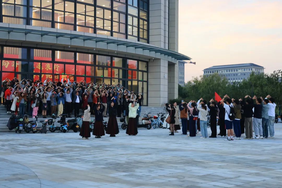 向海图强,逐浪而行!这场歌会,邀您共赴精彩_澎湃号·政务_澎湃新闻-The Paper