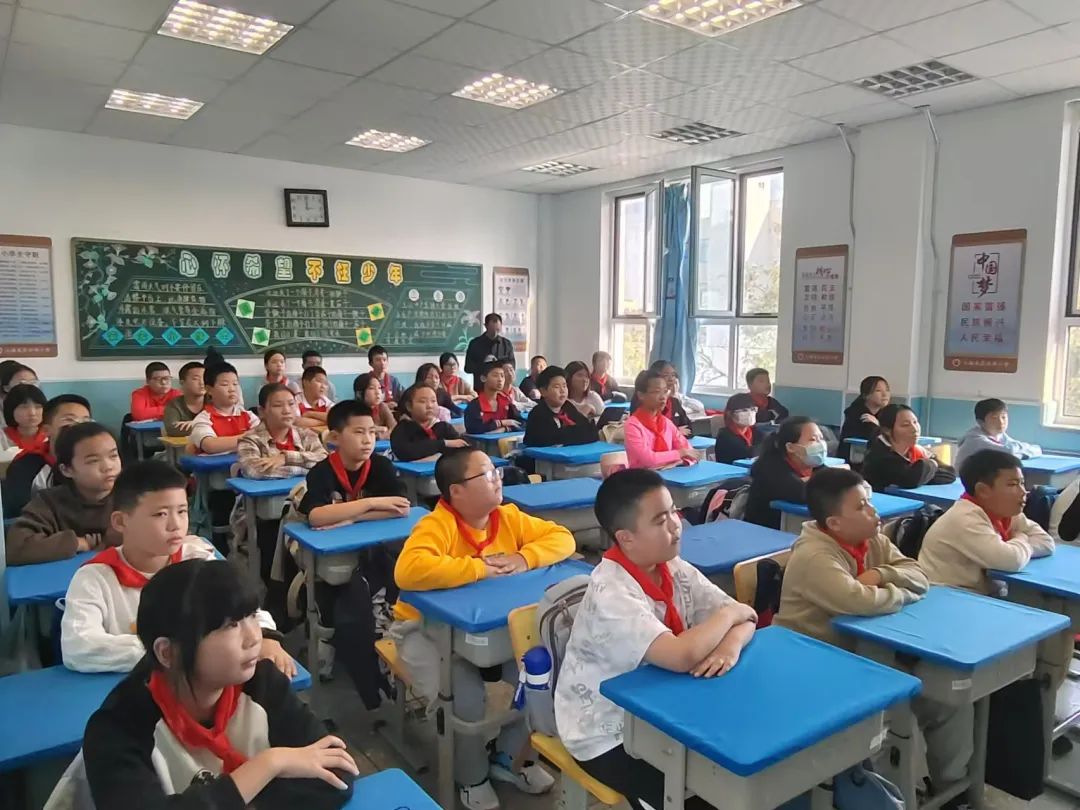 【网络普法】法治光芒,照亮青春-山海关区开展网络普法进校园活动