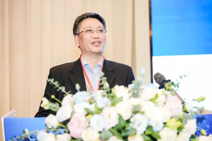 工业大学朱嘉琦教授,江苏大学鲁金忠教授,南京航空航天大学王晓雷教授