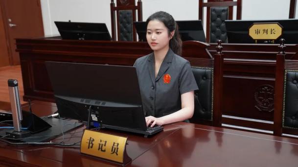 法院人,法院制服应该这样穿!