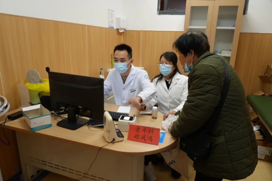 “瓯越仁心”大型医疗公益活动走进文成