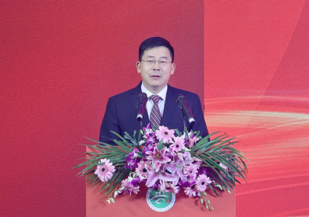 上海兴化商会第四届理事会授牌仪式暨兴化产业发展规划推介会在沪举行