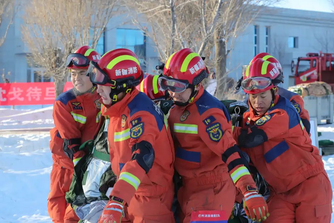 新疆消防救援总队第二届"火蓝争锋"后勤装备岗位比武竞赛人物故事