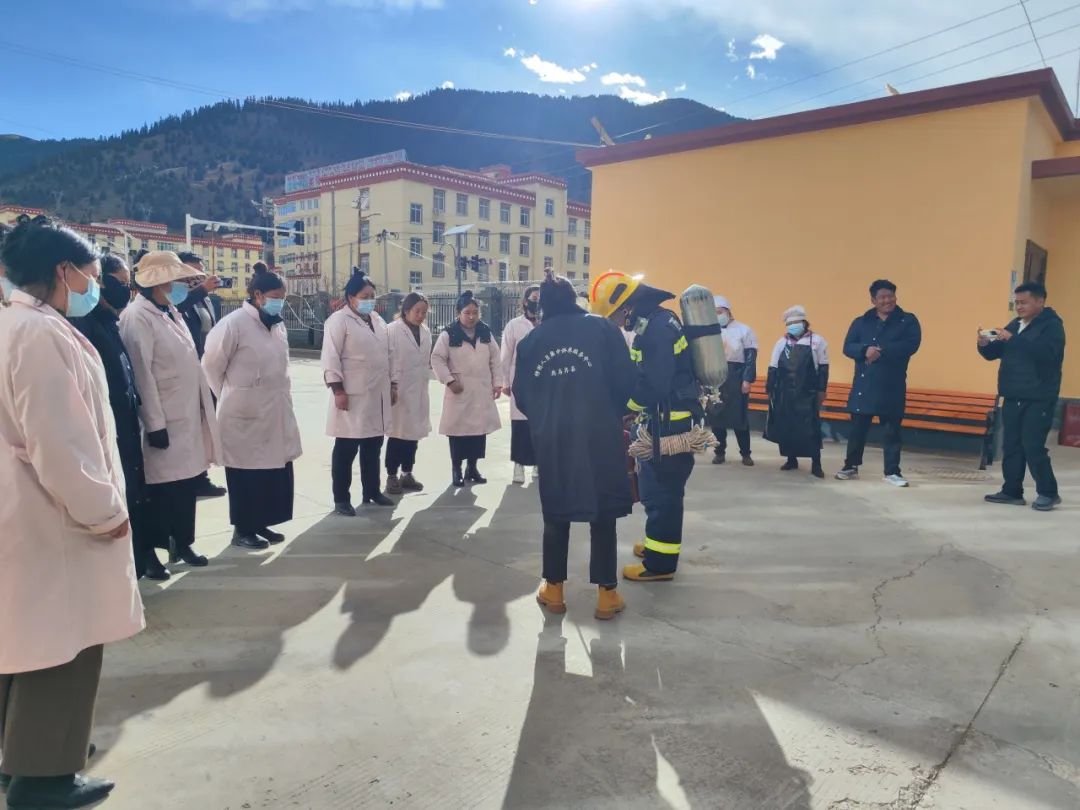 昌都市消防救援支队依托防消联勤工作筑牢消防安全防线