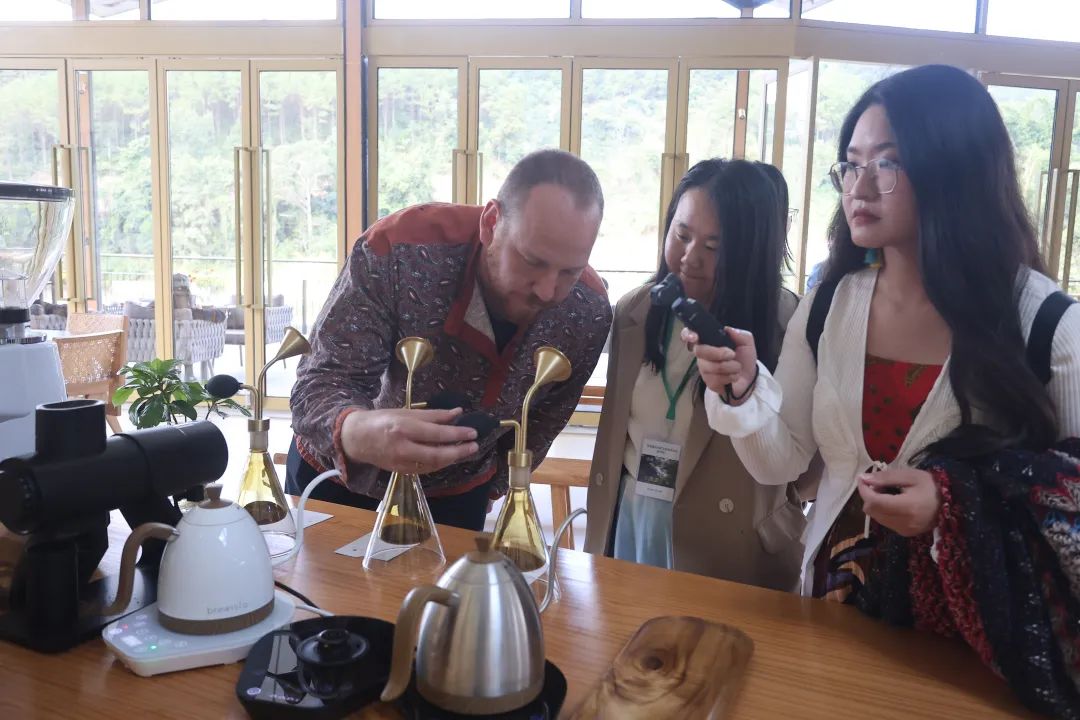 “普洱真是一个宝藏城市，在这里生活很舒服！”——“幸福就在这里”主题参访团感受和体验普洱“幸福指数”