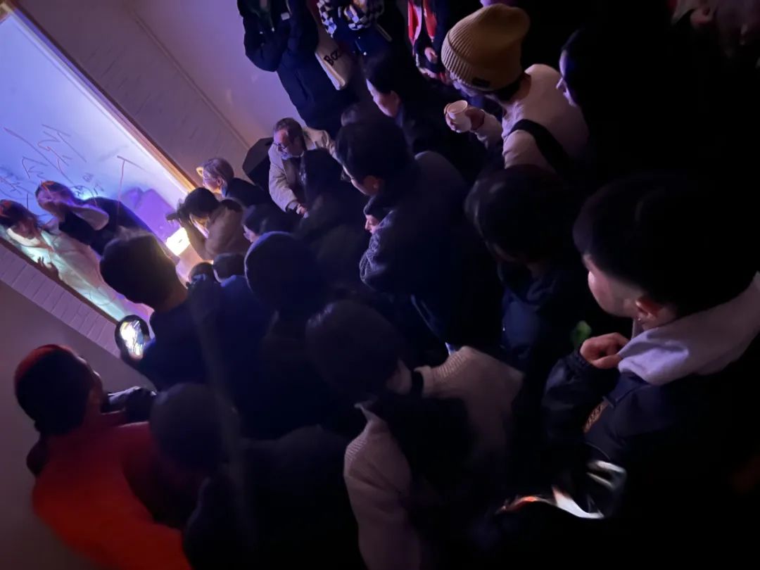 如何定义当代艺术?王光乐的“空房间”,当代艺术十年回顾_澎湃号·湃客_澎湃新闻-The Paper