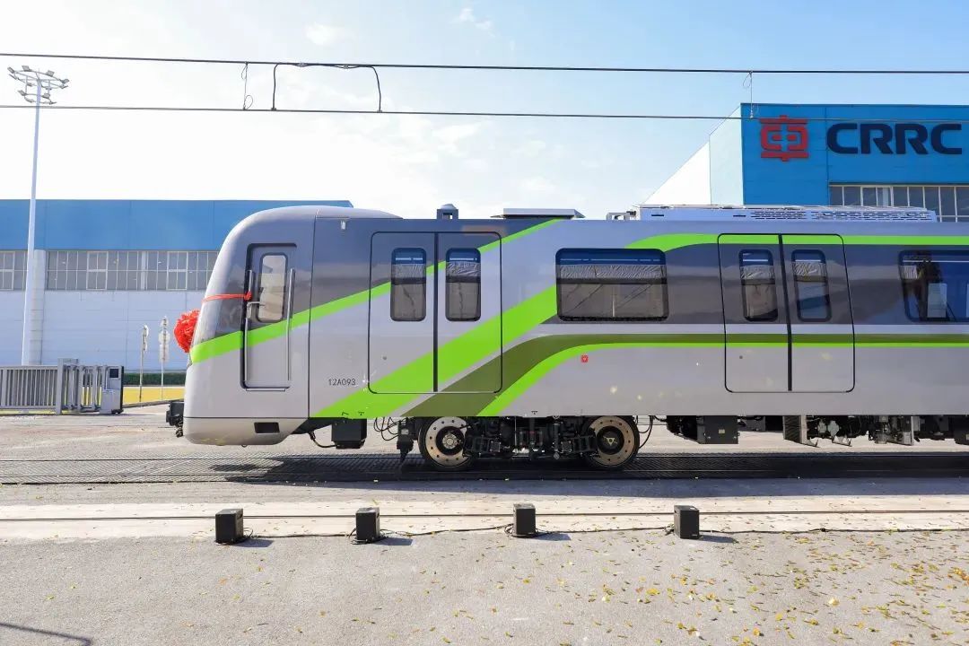 广州地铁绿智城轨车辆正式亮相,充分应用系列化中国标准地铁平台成果