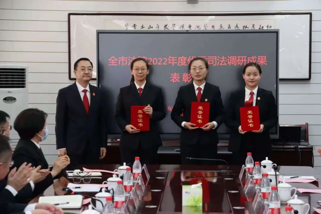 委员在身边 | 魏春雨：用好双重身份 展现履职担当_澎湃号·政务_澎湃新闻-The Paper