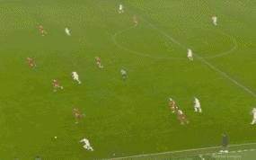 英超双红会 利物浦曼联比赛分析 阿诺德表现评价_双红会利物浦笑到最后 或送曼联百年尴尬纪录