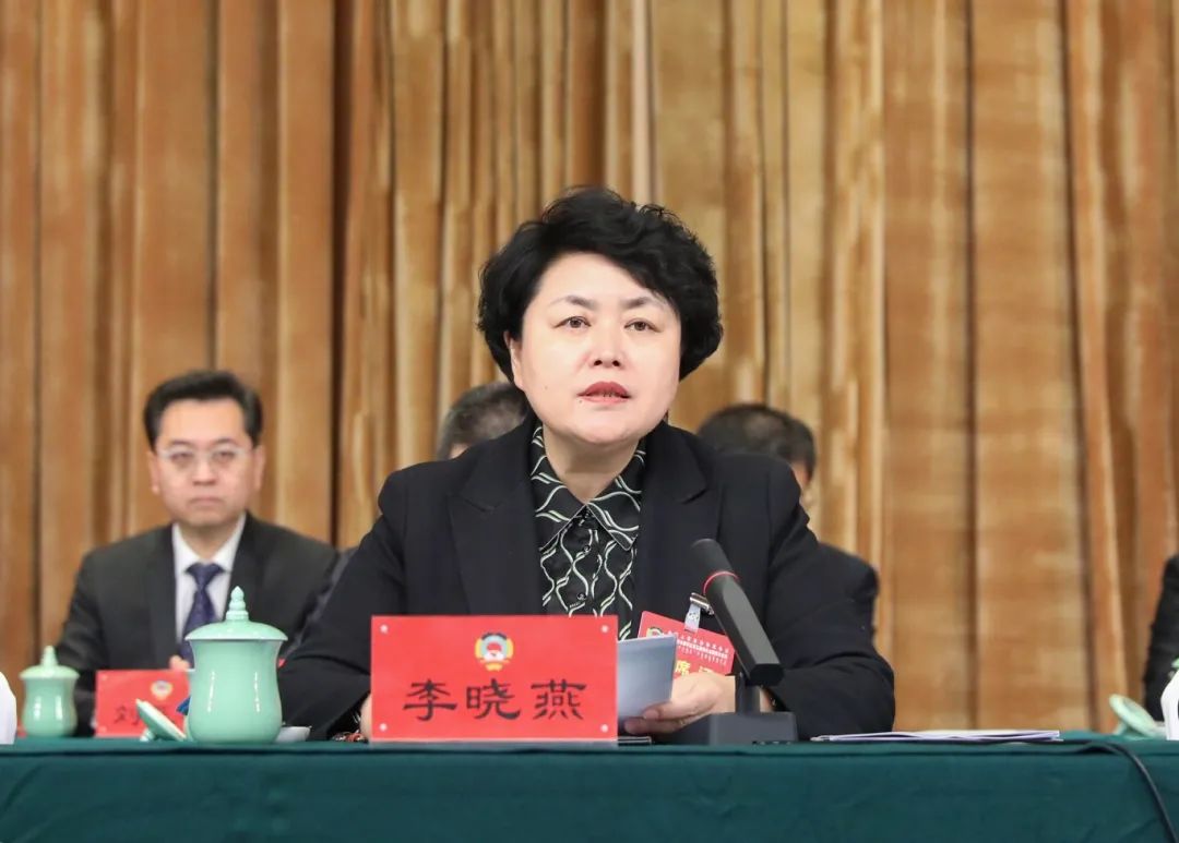 中国人民政治协商会议第五届呼和浩特市赛罕区委员会第四次会议胜利