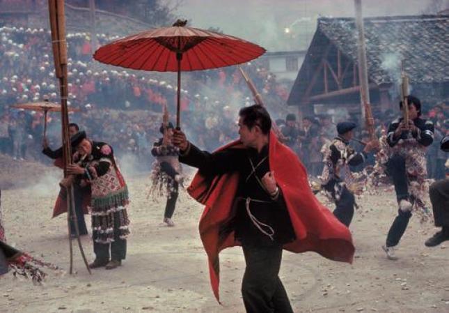 阎雷镜头下30年的侗族故事