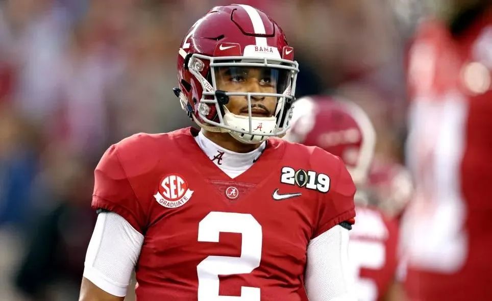 【nfl动态】老鹰内幕：杰伦-赫茨坚持“我行我素”引发更衣室_杰伦-赫茨 费城老鹰 超级碗