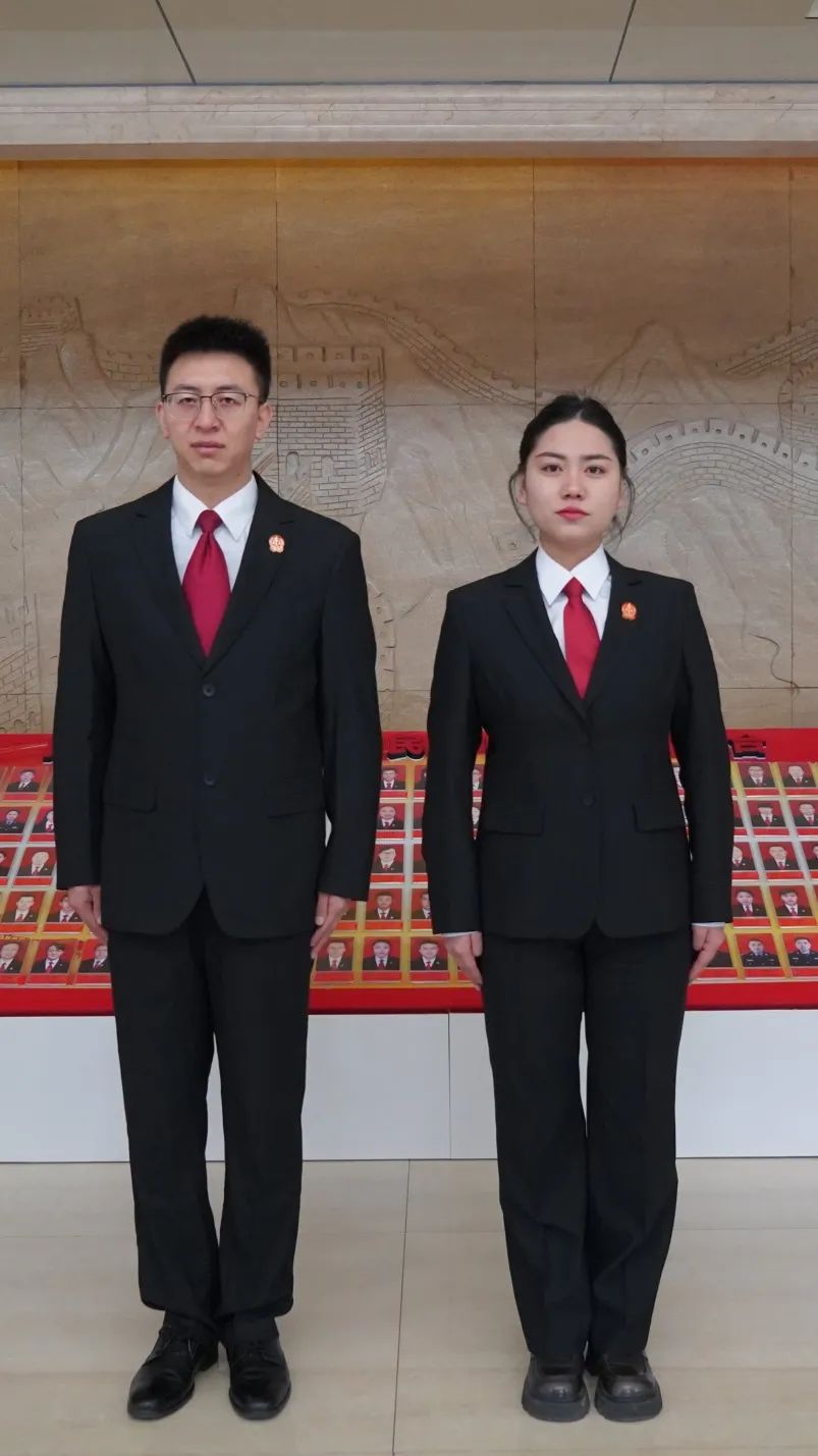 法院人穿搭公式